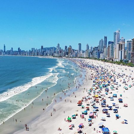 Готель Brasil Express Балнеаріу-Камборіу Екстер'єр фото